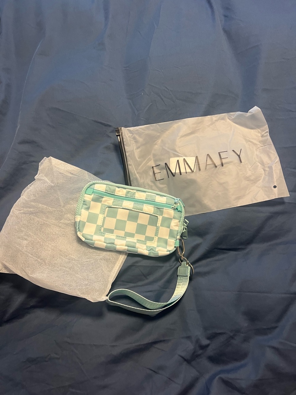 Cross body Bag / Wristlet